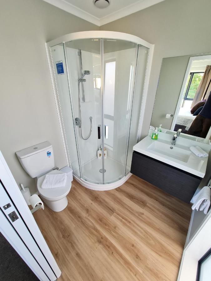 Brand New & Cosy In Kapiti - New 3-Bedrooms 4-Beds In Paraparaumu Eksteriør bilde