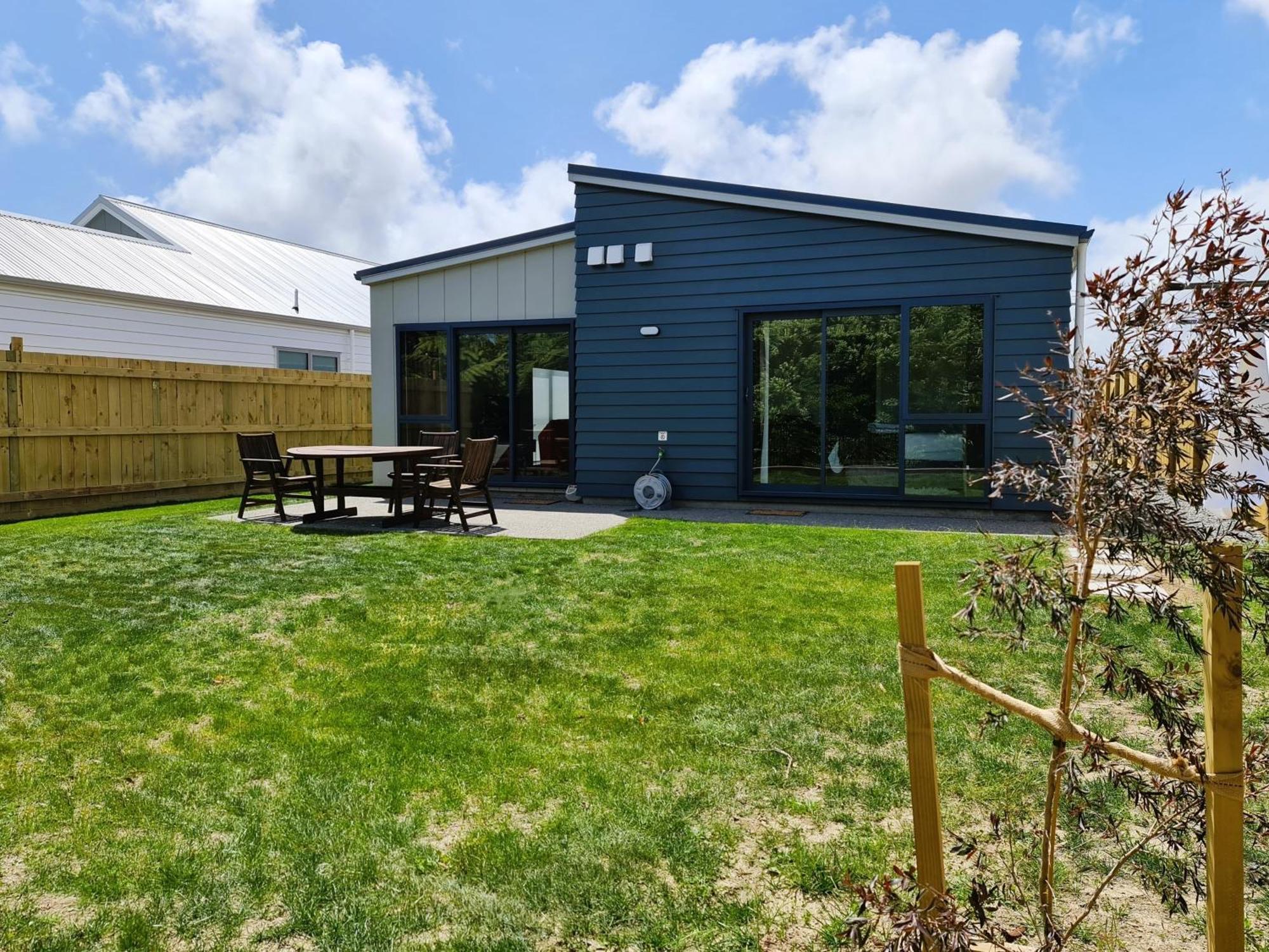 Brand New & Cosy In Kapiti - New 3-Bedrooms 4-Beds In Paraparaumu Eksteriør bilde