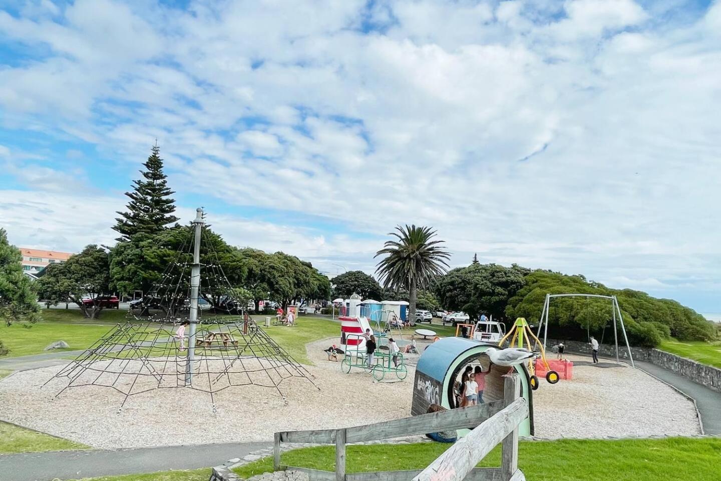 Brand New & Cosy In Kapiti - New 3-Bedrooms 4-Beds In Paraparaumu Eksteriør bilde