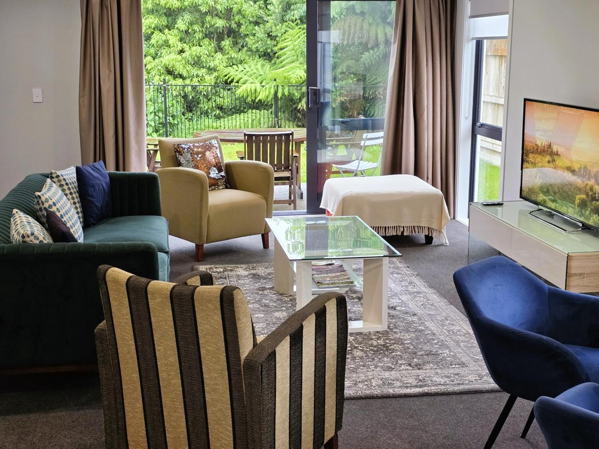 Brand New & Cosy In Kapiti - New 3-Bedrooms 4-Beds In Paraparaumu Eksteriør bilde