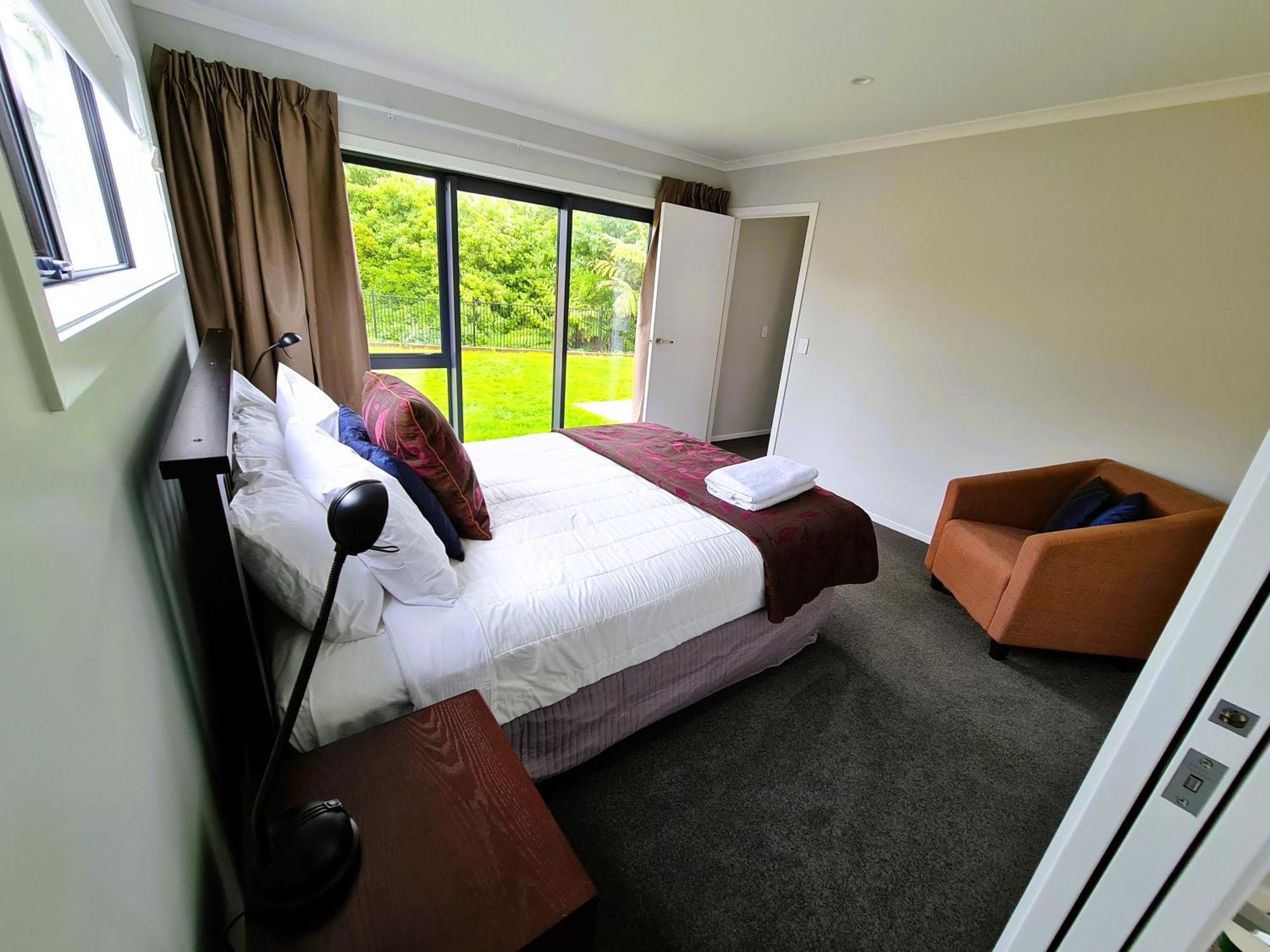 Brand New & Cosy In Kapiti - New 3-Bedrooms 4-Beds In Paraparaumu Eksteriør bilde