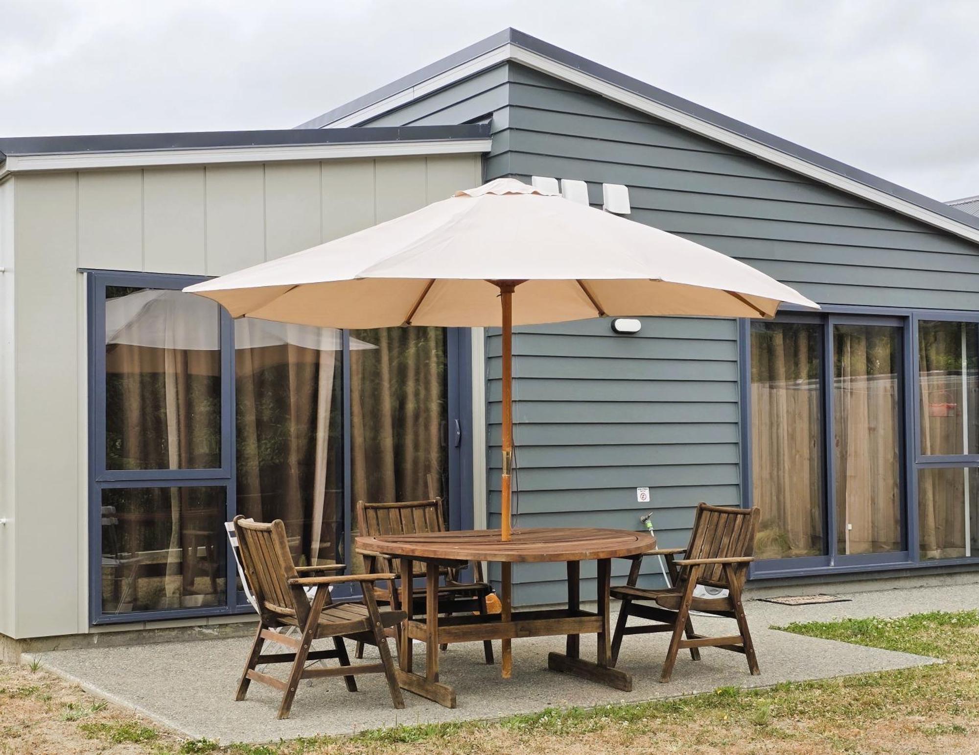 Brand New & Cosy In Kapiti - New 3-Bedrooms 4-Beds In Paraparaumu Eksteriør bilde